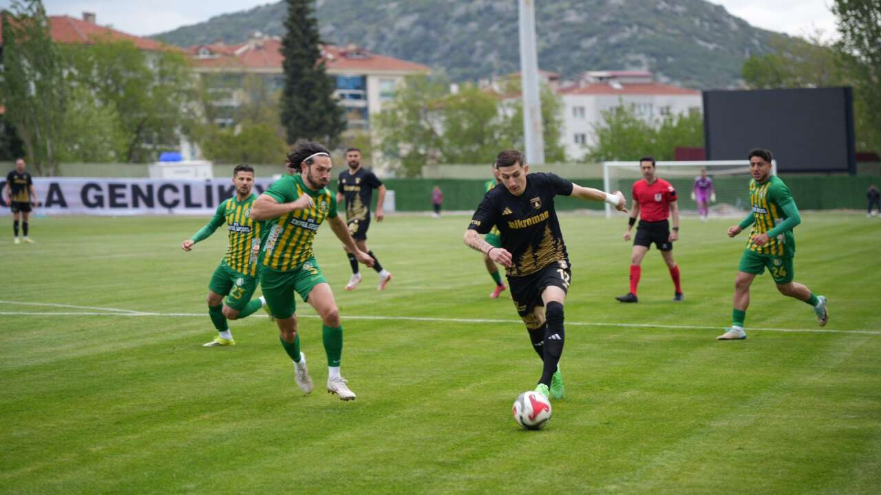 Muğlaspor Evinde Geride: Play-Off Maçında İlk Yarı Sonucu 0-1 2